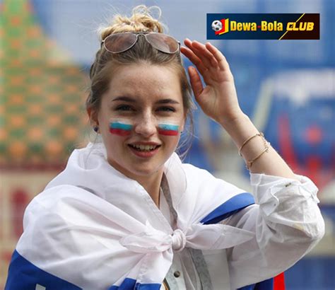 Rusia se resarce de su derrota ante bélgica con un golazo del jugador del atalanta. Prediksi Uruguay VS Russia 25 Juni 2018 | Sepak bola ...