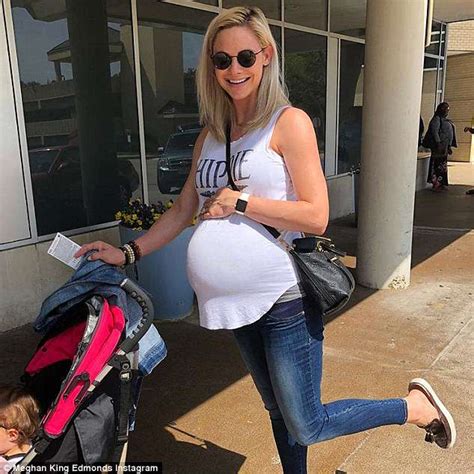 Meghan King Edmonds Says Unborn Twins Are Ready For Drug Free Labor