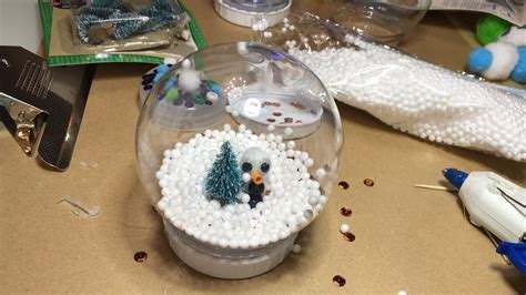 Lets It Snowdiy Snow Globe Crafts 4 All Ages Kids Mom And Dad