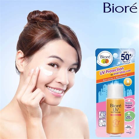 Antara sebab kulit berminyak ialah pori terbuka dan serum ni pulak dapat bantu tutup pori tu dan masalah kulit minyak tak ada lagi! 8 Sunblock/Sunscreen Kulit Berjerawat Terbaik Malaysia 2020