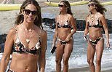 Kevin Costner S Bikini Clad Ex Christine Baumgartner Looks Jovial