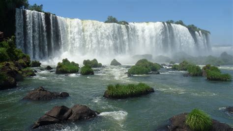 Email Greetings From Iguazu Falls On The Border Of Brazil And
