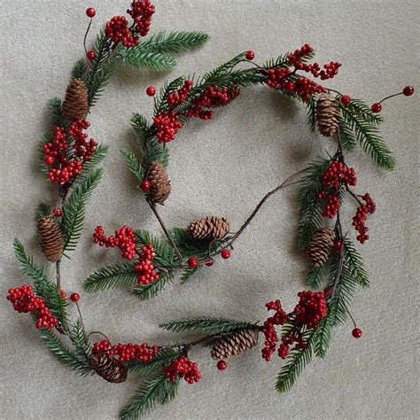 22048 Christmas Garlands With Pine Cones And Red Berries