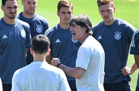 Welche mannschaften gelten als favoriten? Deutschland bei der EM 2021: Joachim Löw will mehr ...