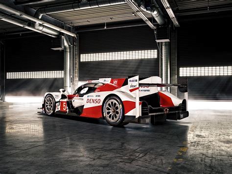 2016 Toyota Ts050 Hybrid Is Latest Lmp1 Le Mans Racer To Go Official