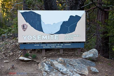 Yosemite National Park Entrance Sign South Entrance Yosem Flickr