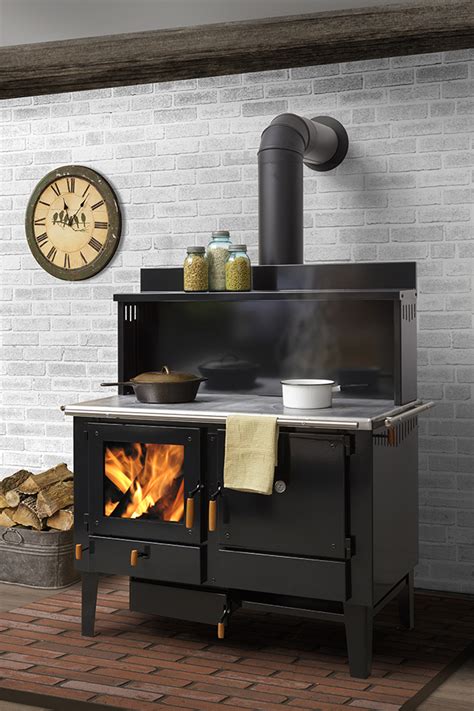 Wood cook stoves, Kitchen Queen and Bakers Oven wood cook stoves