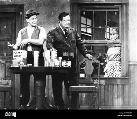 Honeymooners Tv Show Hi Res Stock Photography And Images Alamy