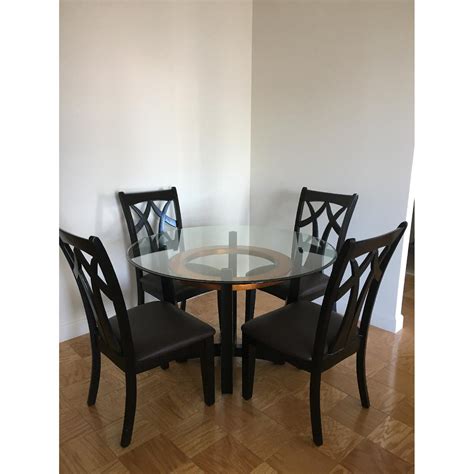 Raymour And Flanigan Glass Top Dining Table W 4 Chairs Aptdeco