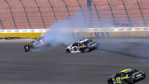 Nascar fined and suspended four hendrick team members, while the crew chiefs for gordon and kasey kahne were also fined. Mcmurray Elliott Wreck Las Vegas.jpg - MRN - Motor Racing ...