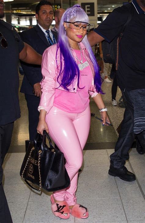 Rapper Nicki Minaj Flaunts Curves In All Pink Skin Tight Outfit