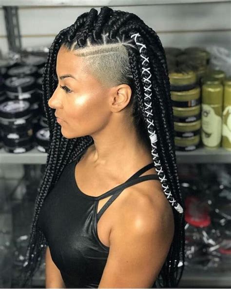 Starting at the top of the other side, take a triangle section and divide into three. 30 Beautiful Mohawk Braid Hairstyles for Women