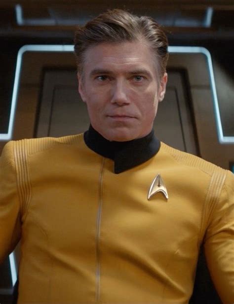 Christopher Pike In Star Trek Cast Star Trek Images Star Trek