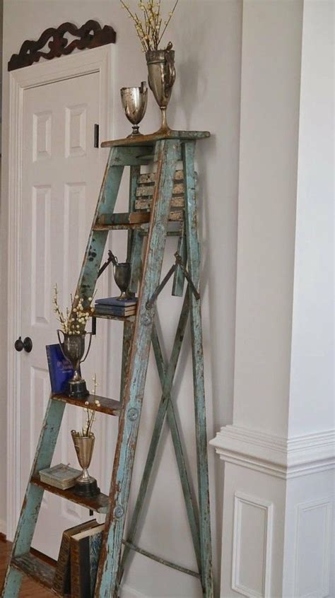 die alte holzleiter kreativ wieder im haus einsetzen old ladder decor ladder decor vintage