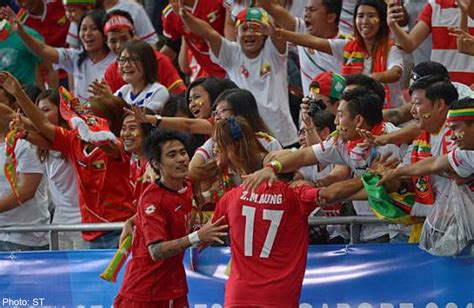 Malaysia, indonesia, thailand, singapore and cambodia. SEA games 2015: Thailand v Myanmar football final - a ...