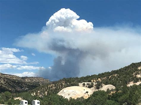 Midnight Fire In Potrero Canyon North Of Dixon Burns 500 Acres As Of