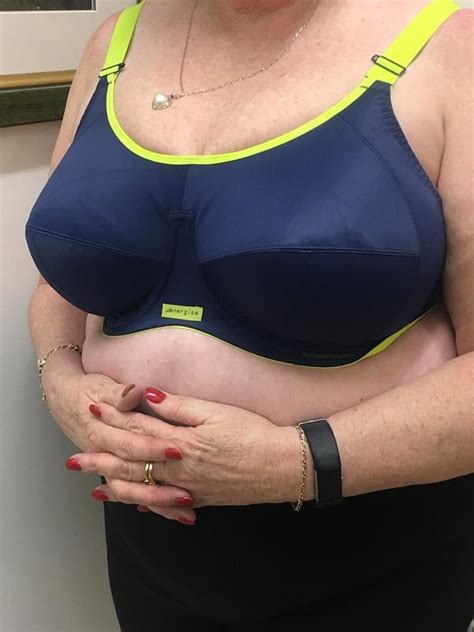 Bbw Sexy Granny With Big Natural Tits Belly Slut Gilf Milf 16 Pics