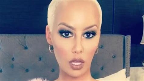 Amber Rose Shares Nsfw Video Of Her Cleavage Entertainment Tonight