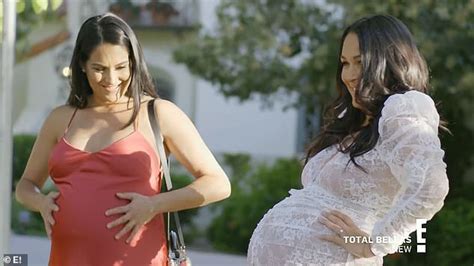 Total Bellas Nikki Bella Gets Horny While Pregnant But Artem