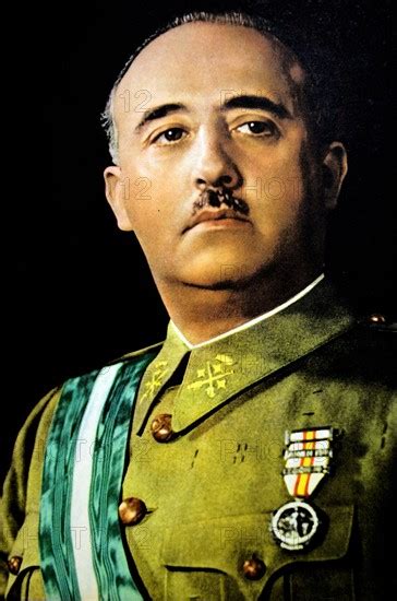 Portrait Du Général Francisco Franco En 1937 Photo12 Ann Ronan