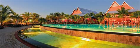 Victoria Beachcomber Resort And Spa Travel Packages Za