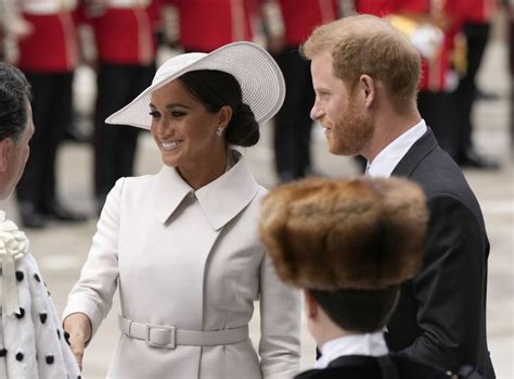 Kaiser Celebitchy On Twitter Duchess Meghan Looks Amazing In A Belted