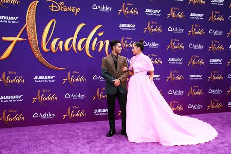 Mena Massoud And Naomi Scott At The Aladdin Premiere 2019 Popsugar Celebrity Uk Photo 3
