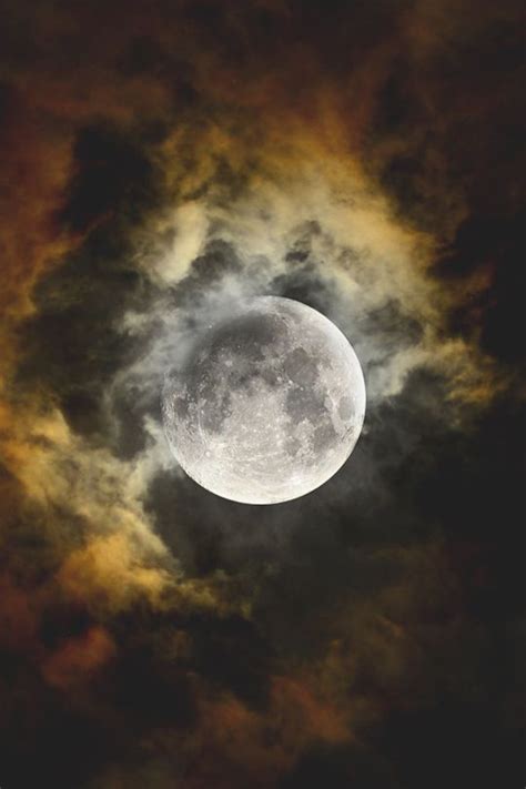 45 Fascinating Full Moon Photography Tips And Ideas