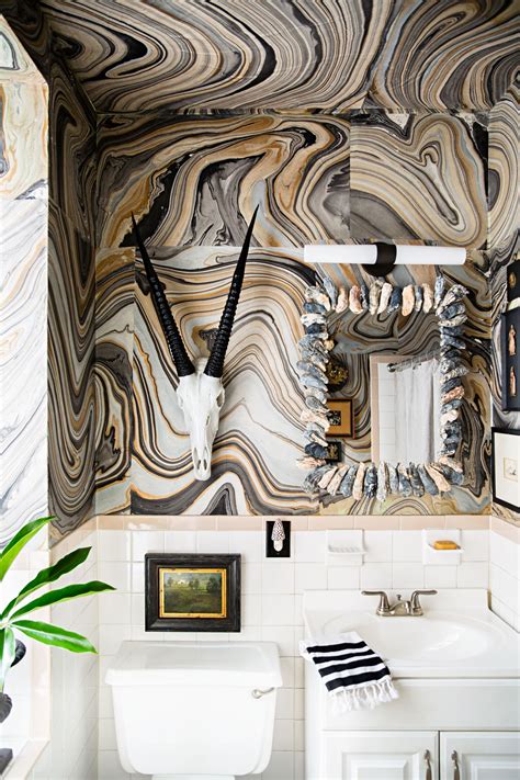 8 Thrifty Bathroom Decorating Ideas From A Home In Harlem