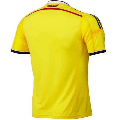 Colombia miste tussen 2002 en 2010 drie world cups. Colombia National team Home football shirt 2014/15 ...