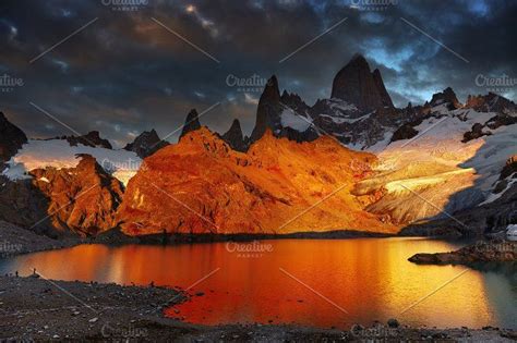 Mount Fitz Roy Containing Alpenglow America And Andes Wildlife