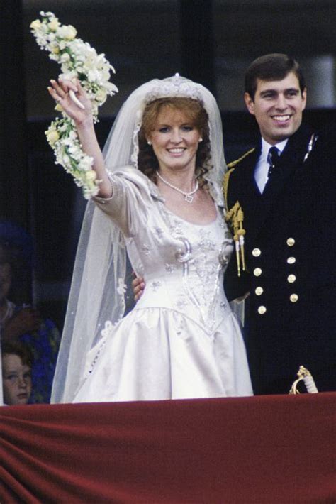 10 Hidden Details You Didnt Know About Sarah Fergusons Wedding Dress