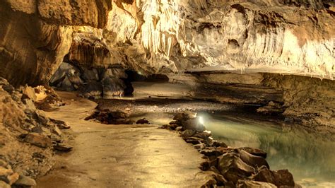 Exploring Deep Inside Bristol Caverns In Bristol Tennessee