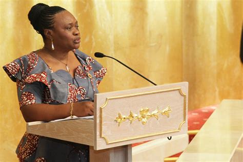 Joana Lina Torna Se A Primeira Mulher A Governar A Província Do Huambo Ver Angola