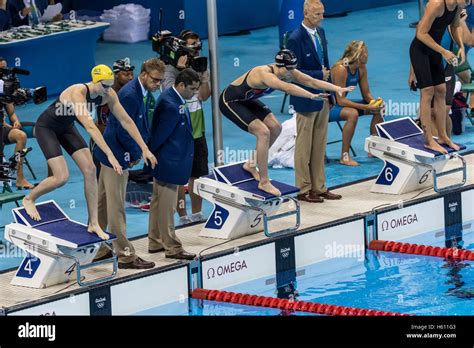 Cate Campbell Aus And Katie Ledeckyusa Starting The Anchor Leg In
