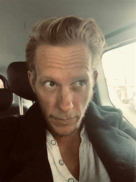 Laurence fox is an english actor and musician. 12.11.2019 (With images) | Laurence fox, Fox, Photo