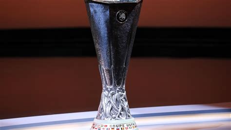 el trofeo de la uefa europa league uefa europa league