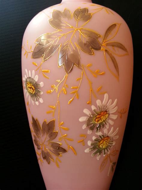 Help Needed On Newly Acquired Pink Vase Collectors Weekly
