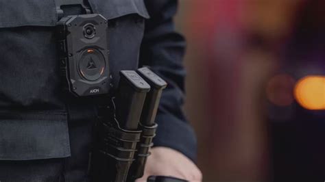 Portland police body-worm camera funding approved by city council | kgw.com