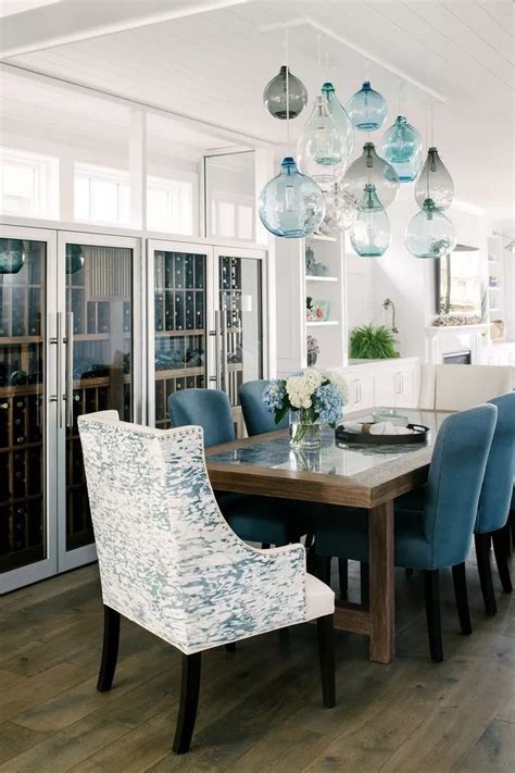 20 Beautiful Coastal Décor Ideas That Bring The Beach To You Dining