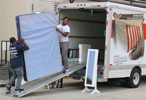 Alibaba.com offers 347 mattress bag moving products. So What Do You Do With An Old Mattress? - Moving Advice ...