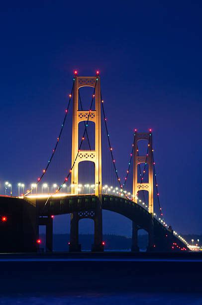 If you want to see amazing pictures of bridges then like this page now! Best Mackinac Bridge Stock Photos, Pictures & Royalty-Free ...