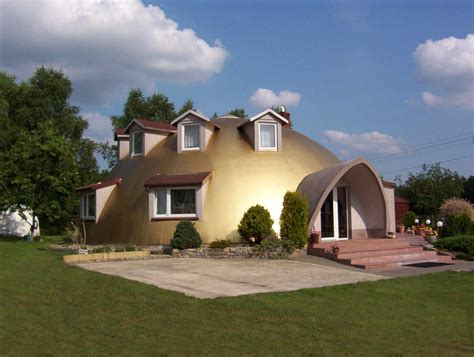 Polish Entrepreneur Builds His Monolithic Dome Dream Home
