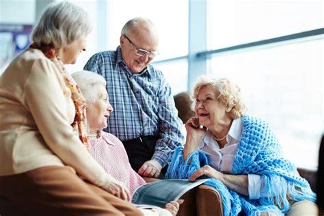 Making Friends In Retirement Socialization For Seniors Texas