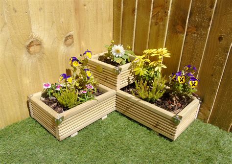 How to make garden planters using decking. 2 x Corner Tower + 1 x 60 cm Decking Planter SET