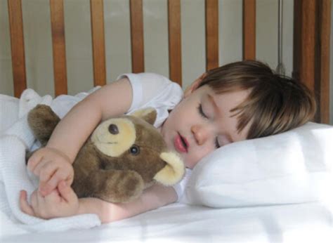 Как уложить ребенка спать - советы специалистов