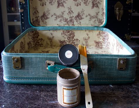 Painted Vintage Suitcase Step By Step From Glum To Glam