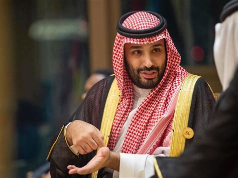 محمد بن سلمان بن عبد العزيز آل سعود (15 ذو الحجة 1405 هـ / 31 أغسطس 1985م)، ولي عهد السعودية، ونائب رئيس مجلس الوزراء إضافة لكونه وزير الدفاع. الأمير محمد بن سلمان آل سعود في أحدث لقاء تلفزيوني "آمل أن ...