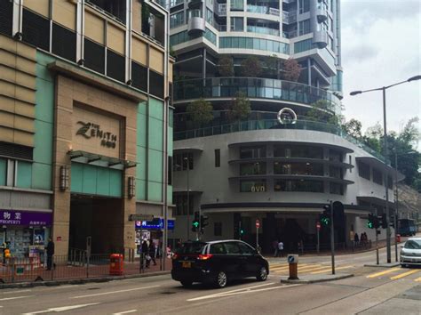 The Old Wan Chai Market Bluebalu