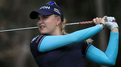 charley hull wins the cme group tour championship for first lpga title bbc sport